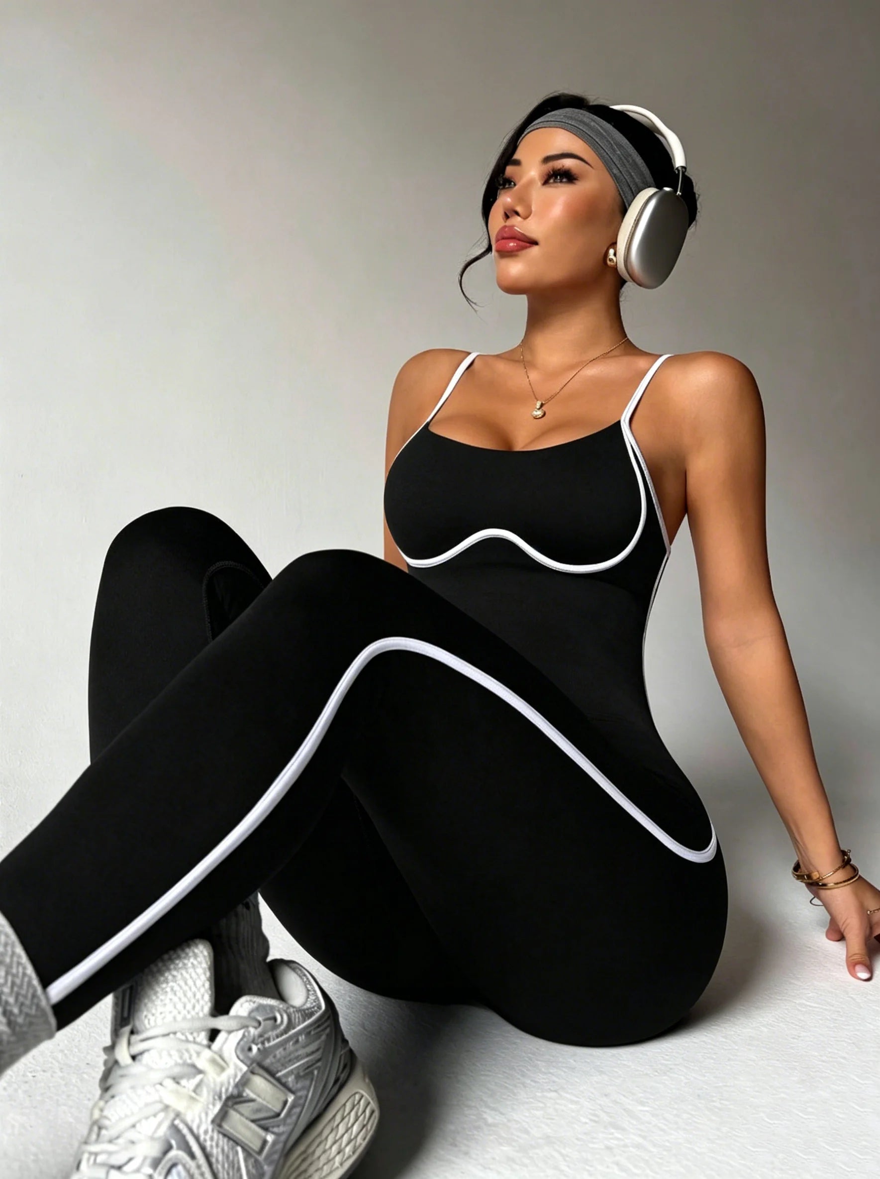 Seamless Sports Jumpsuit Slim Body Shaping One Piece Yoga Suit Spaghetti Strap Backless Fitness Running Rompers For Ladies